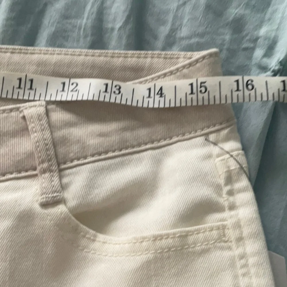 NWT SZ 10 Time and Tru Cream Tan Cuff High-Rise Straight Jeans